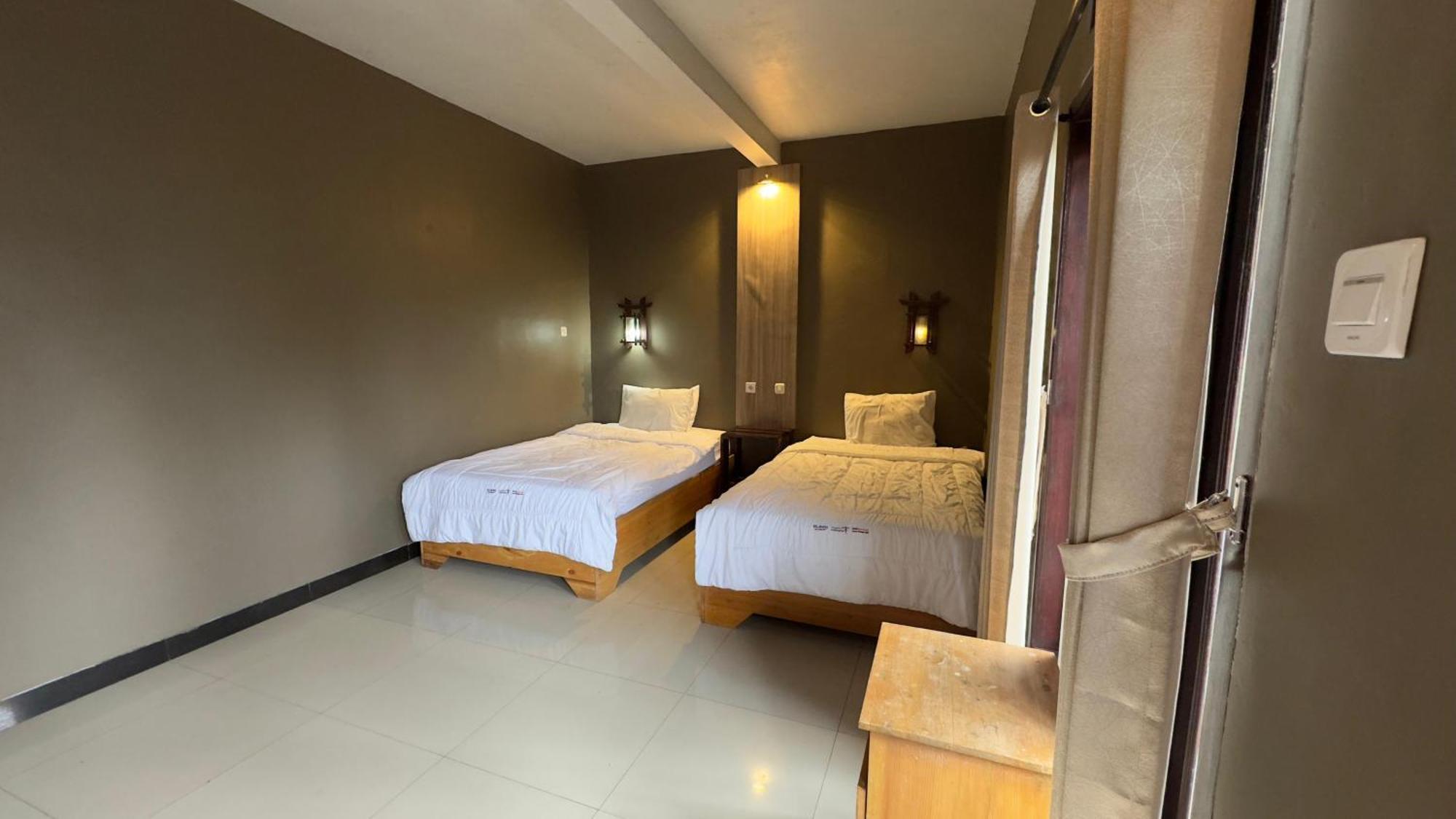 Sky View Bromo Guest House Ngadisari Buitenkant foto